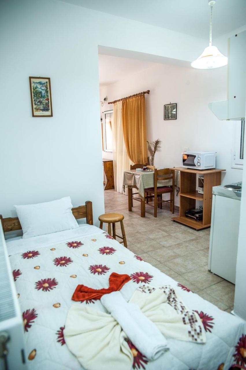 Thimios Rooms Keramiaí Esterno foto