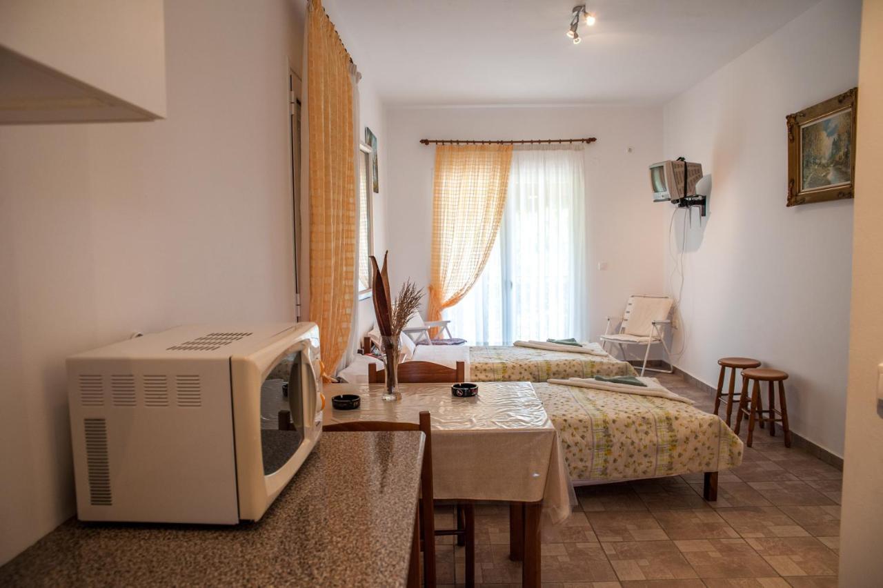 Thimios Rooms Keramiaí Esterno foto