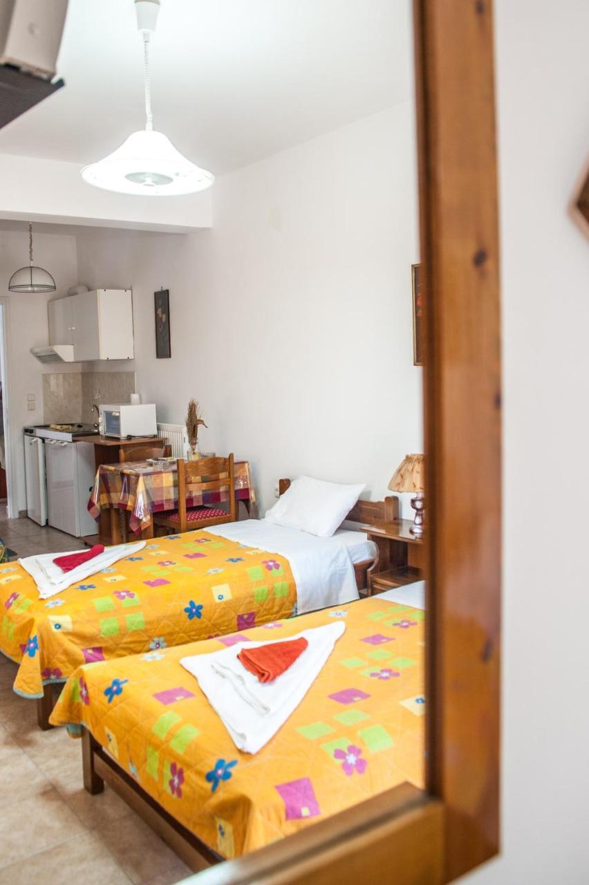Thimios Rooms Keramiaí Esterno foto